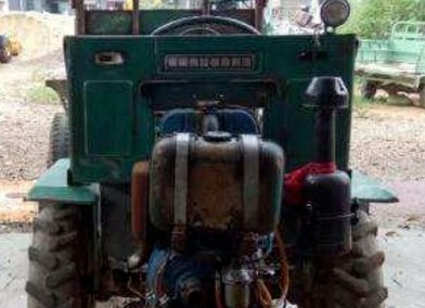 湖南醴陵深入推进变型拖拉机“清零”报废工作