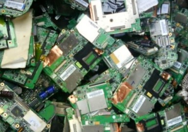 废弃电器电子产品藏“宝贝” 合理回收可二度发光