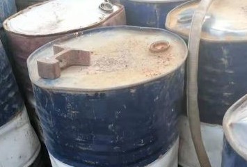 随意倾倒废机油 石狮查处一非法倾倒危险废物案件