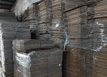 纸箱、泡沫箱、塑料袋等传统包装仍占据主流